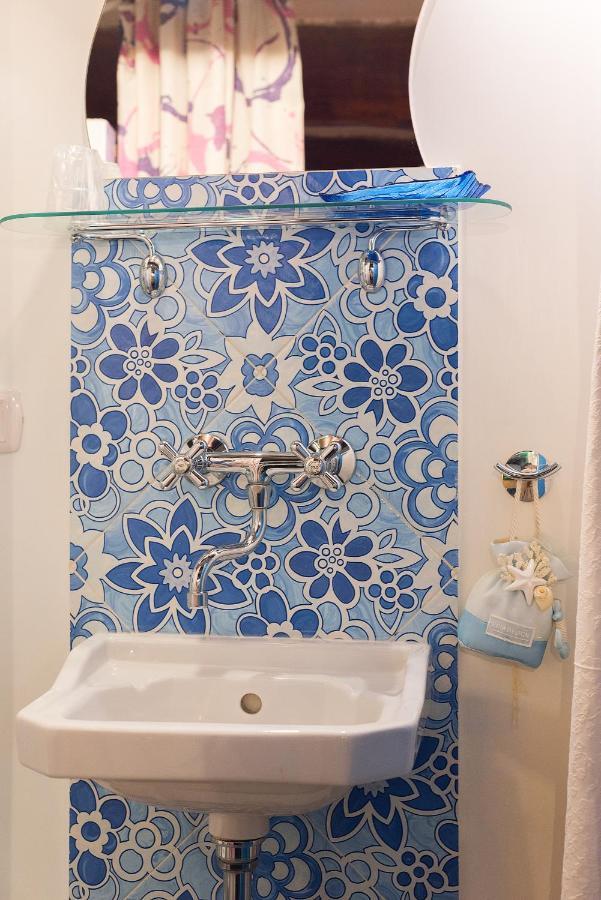 Le Stanze Di Mimi Bed and Breakfast Napoli Eksteriør billede