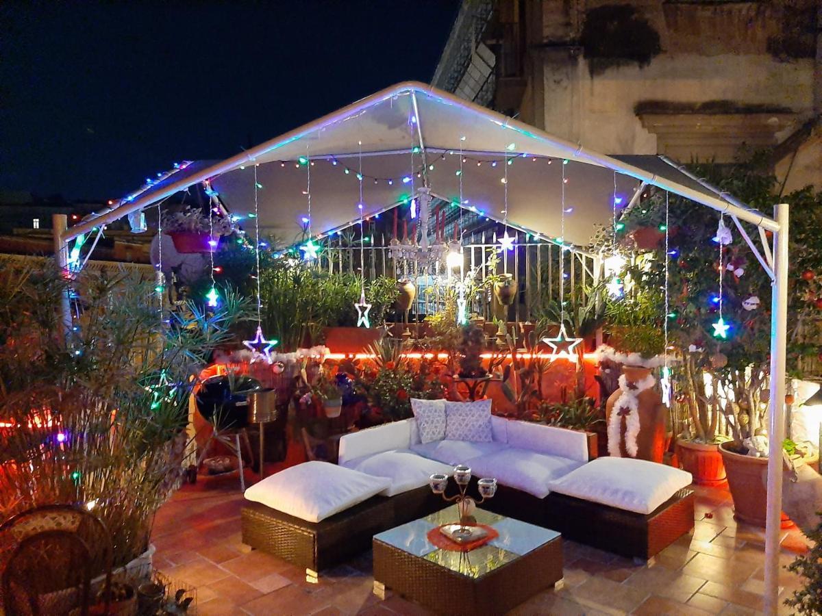 Le Stanze Di Mimi Bed and Breakfast Napoli Eksteriør billede