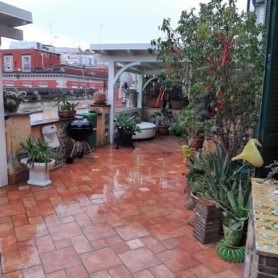 Le Stanze Di Mimi Bed and Breakfast Napoli Eksteriør billede